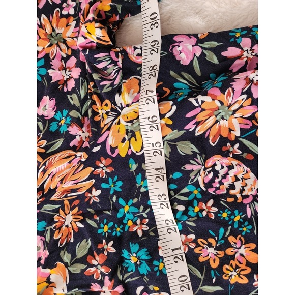 Crown & Ivy V Neck Puff Sleeve Multicolored Floral Blouse Womens Plus 3X - Picture 6 of 8